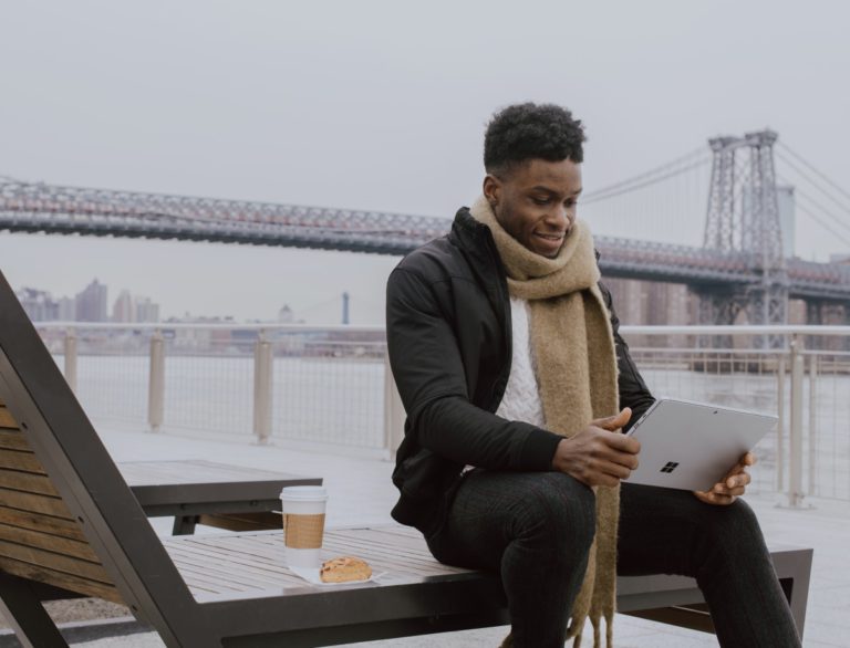 Assinatura digital: o que é, como fazer e validade jurídica