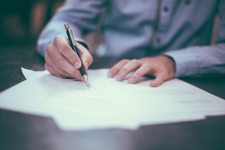 aditivo de contrato
