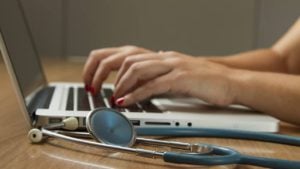 Atendimento médico online